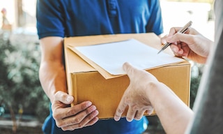 El albarán de entrega certifica que el pedido se ha entregado al cliente final El albarán de entrega certifica que el pedido se ha entregado al cliente final