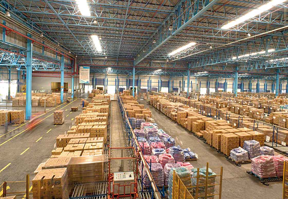 La consolidación de mercancías es una estrategia encaminada a optimizar el espacio de almacenaje