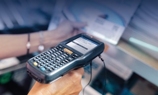Distributed Order Management consiste en optimizar la preparación de pedidos Distributed Order Management consiste en optimizar la preparación de pedidos