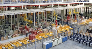El Internet Industrial de las Cosas recopila información de los sensores de las máquinas de fábricas y almacenes