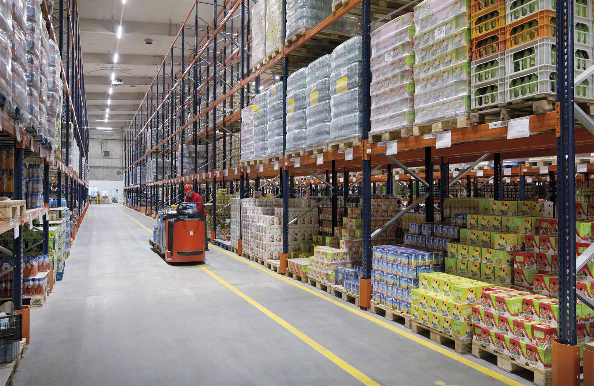 El inventario cíclico consiste en contar periódicamente grupos de referencias en lugar de realizar un único inventario anual El inventario cíclico consiste en contar periódicamente grupos de referencias en lugar de realizar un único inventario anual