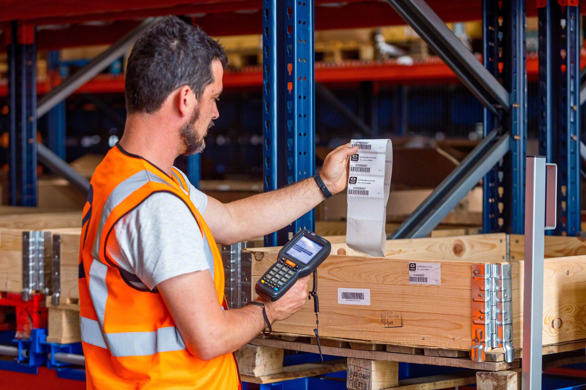 El inventario físico es la operativa de contar manualmente todas las existencias del almacén El inventario físico es la operativa de contar manualmente todas las existencias del almacén
