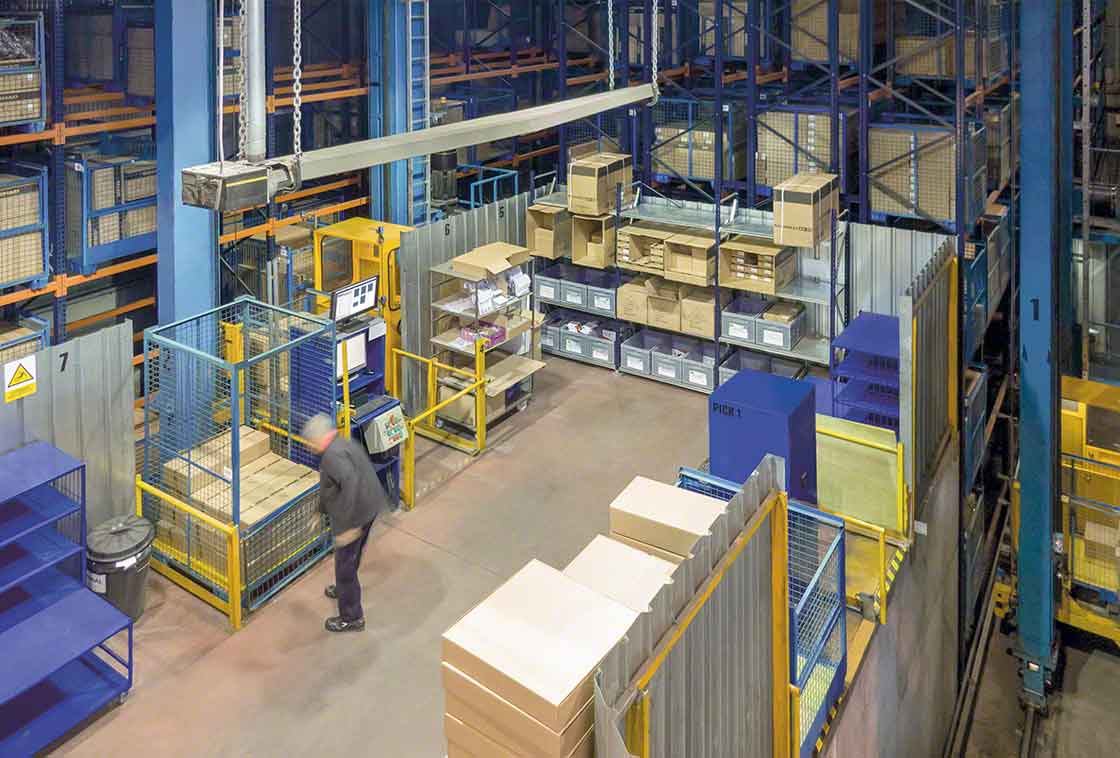 En ‘Lean logistics’ la zona de picking y preparación de pedidos debe estar limpia y organizada para agilizar el trabajo En ‘Lean logistics’ la zona de picking y preparación de pedidos debe estar limpia y organizada para agilizar el trabajo