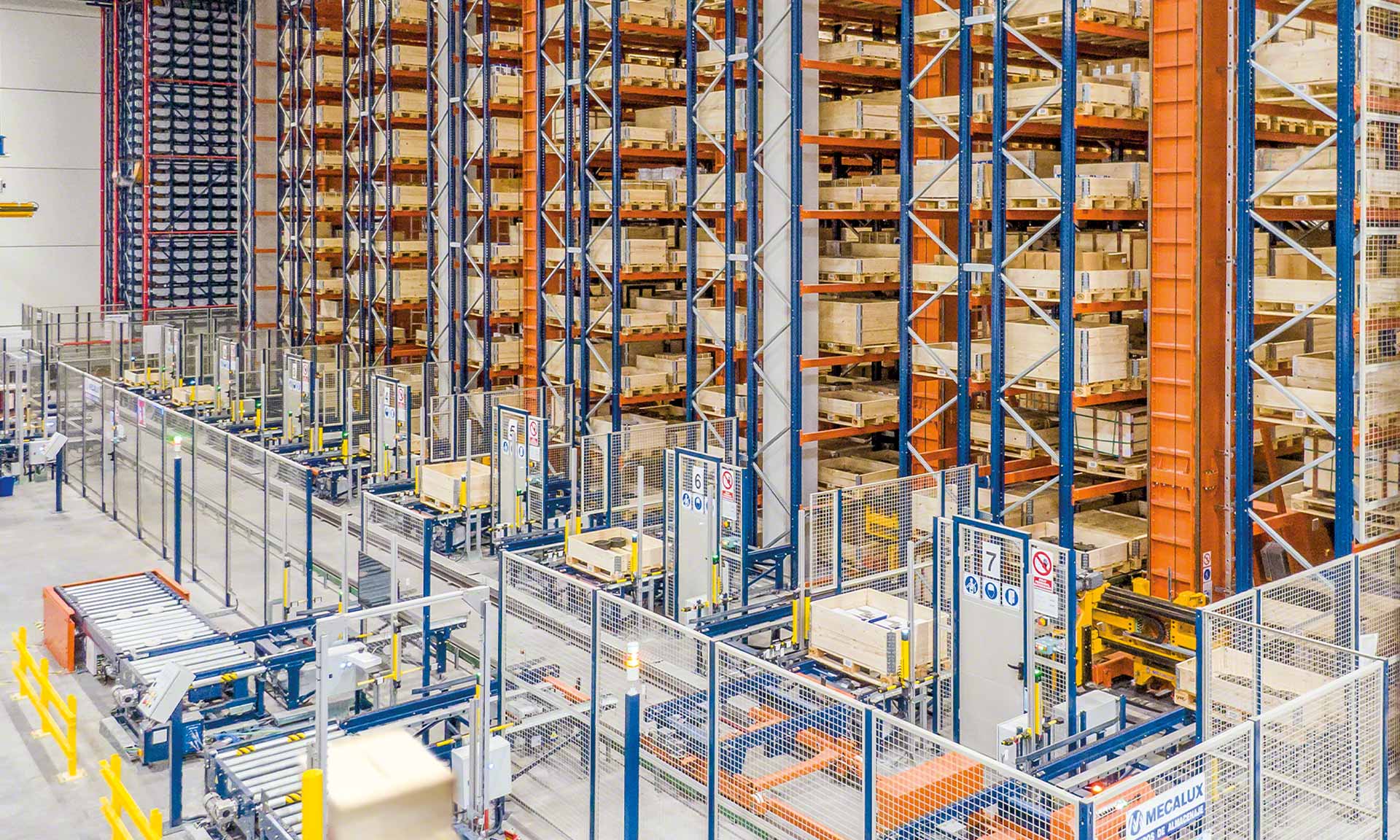 Los PLC en logística, primer paso hacia la automatización del almacén