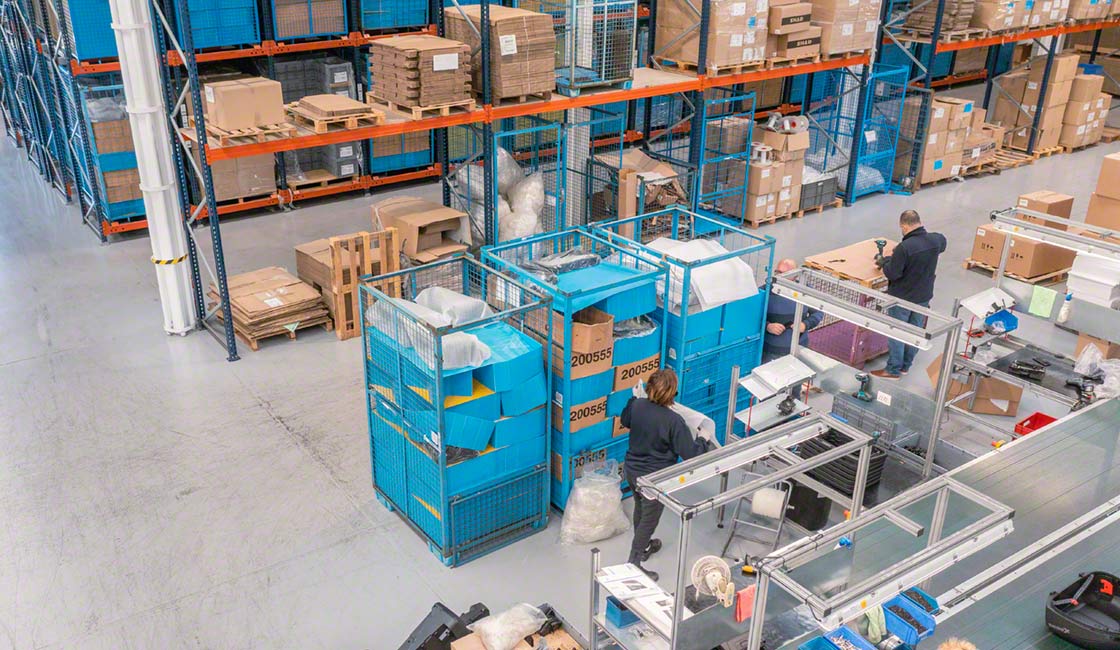 La logística inversa requiere recursos para organizar los productos recibidos