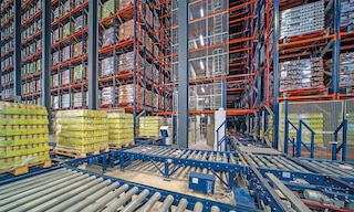 Las soluciones de automatización de almacenes maximizan el rendimiento de la instalación