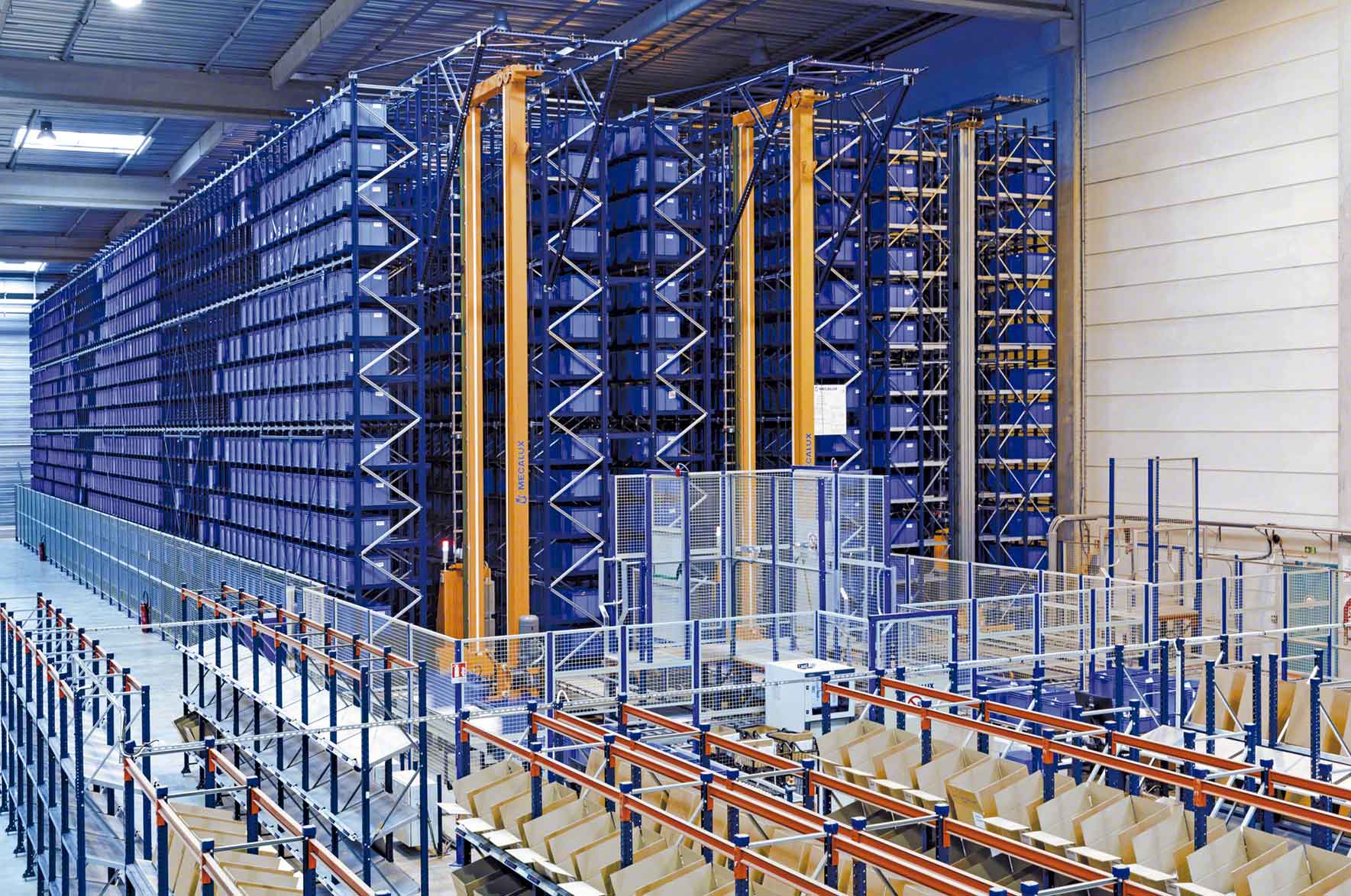 Los distintos tipos de almacenes automatizados resuelven cualquier necesidad logística Los distintos tipos de almacenes automatizados resuelven cualquier necesidad logística
