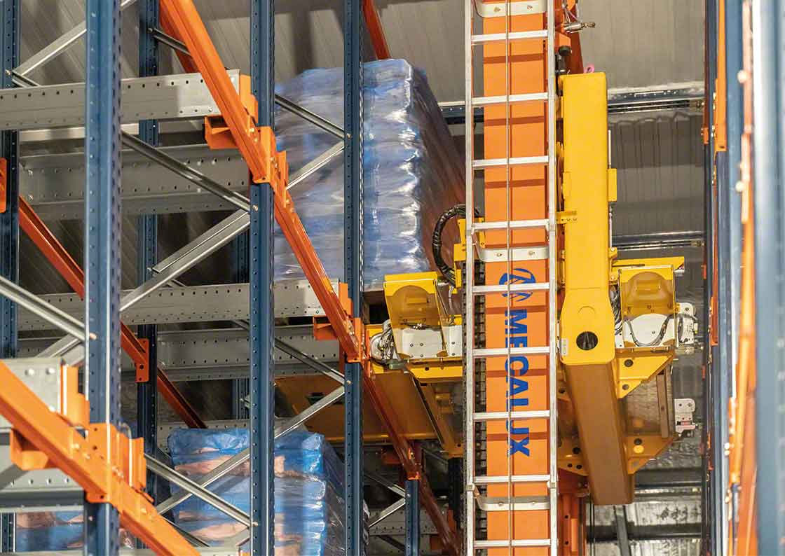 Los transelevadores de palets deben contar con un plan de mantenimiento preventivo industrial para anticiparse a eventuales fallos en su funcionamiento Los transelevadores de palets deben contar con un plan de mantenimiento preventivo industrial para anticiparse a eventuales fallos en su funcionamiento