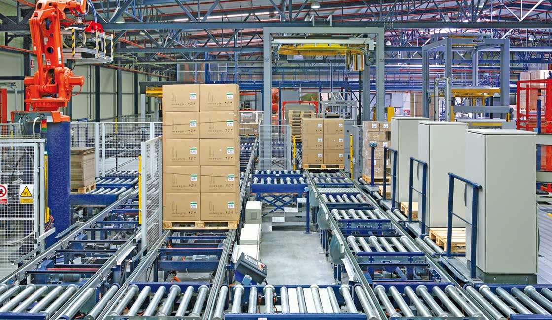 Los transportadores son máquinas de almacén que mueven las unidades de carga de forma controlada y segura