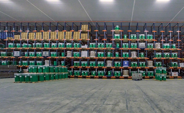 Almacén de congelados de Serfrial con estanterías compactas Pallet Shuttle