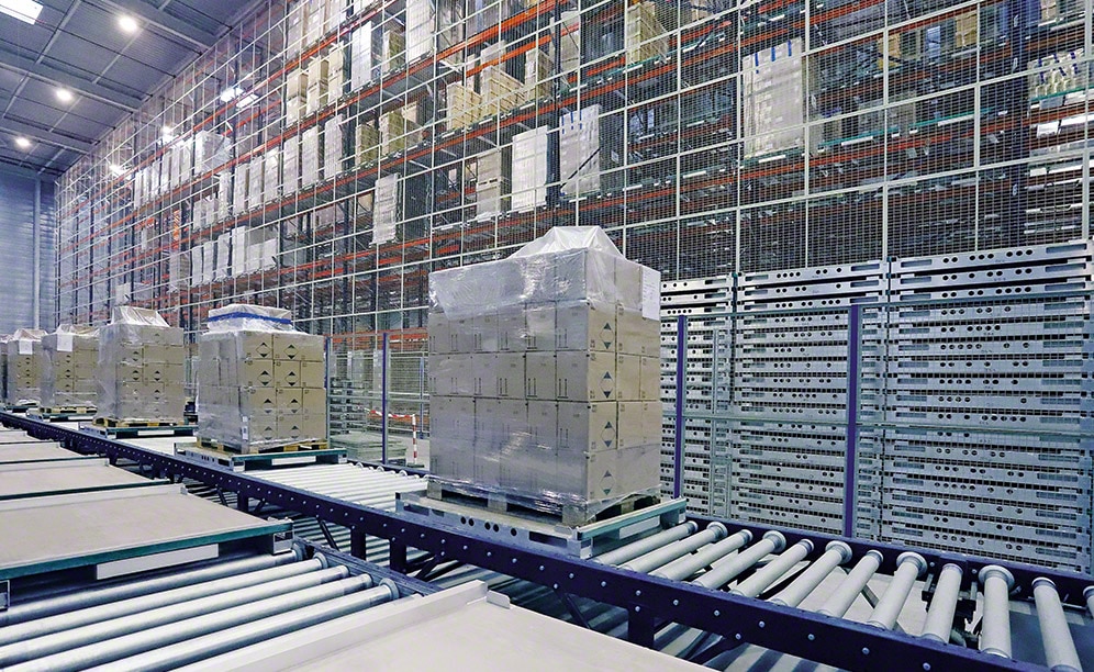 El almacén automático de Steris destinado a la esterilización de productos El almacén automático de Steris destinado a la esterilización de productos