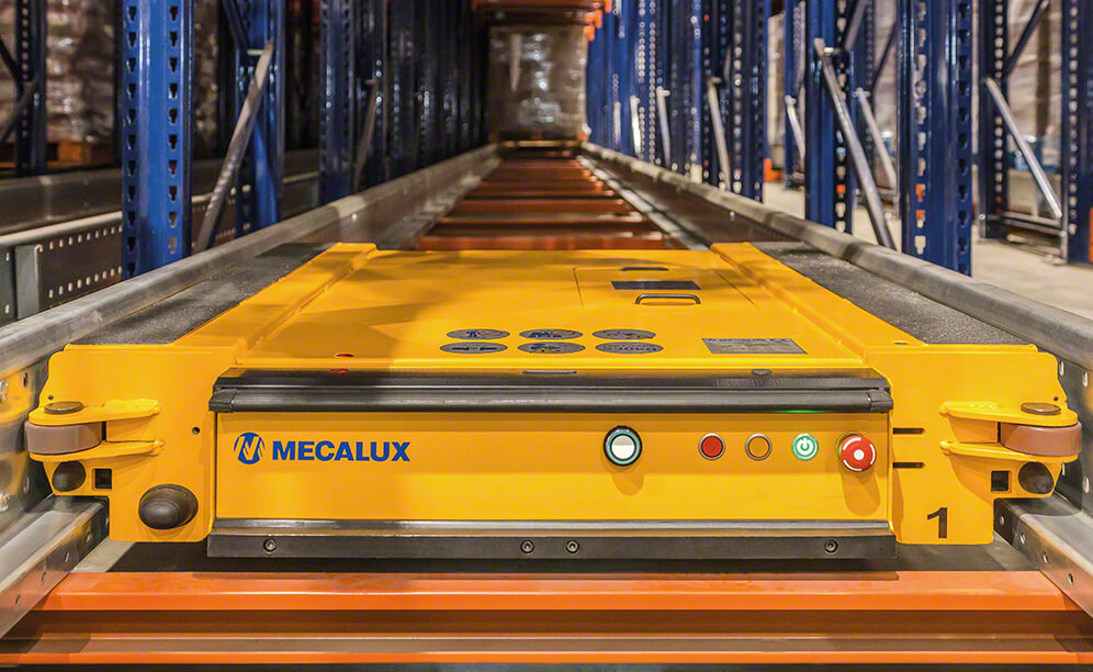 Sistemas de almacenaje por compactación en el nuevo almacén de Selmi Sistemas de almacenaje por compactación en el nuevo almacén de Selmi