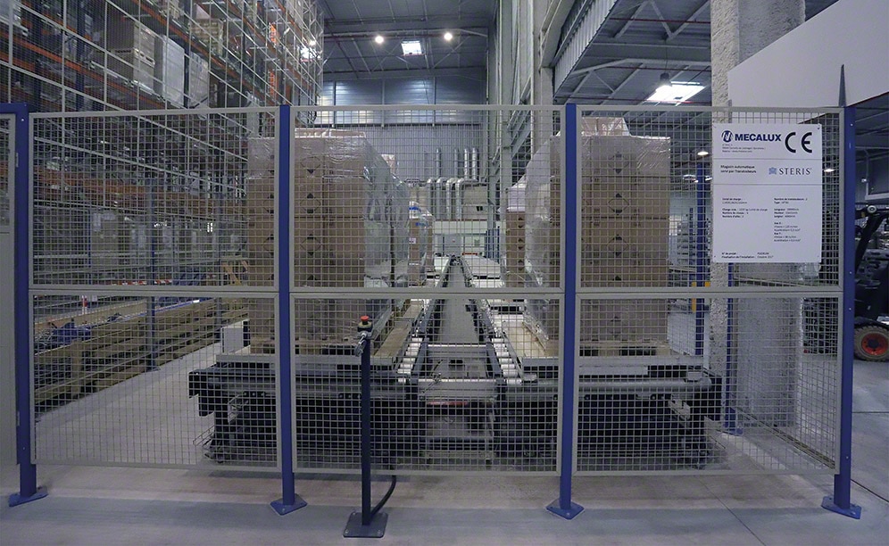 El almacén automático garantiza una esterilización de los productos muy eficaz