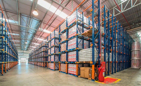 El almacén de Lacticínios Bela Vista posee una capacidad de almacenaje para 6.320 palets