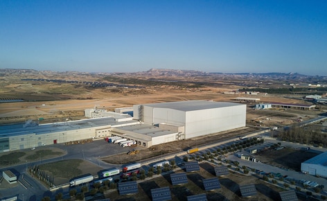 Capacidad para 146.000 palets en tres cámaras de congelación automáticas para Congelados de Navarra Capacidad para 146.000 palets en tres cámaras de congelación automáticas para Congelados de Navarra