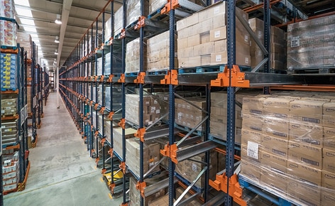¿Cómo conseguir capacidad para 1.000 palets más en la misma superficie de almacenaje? ¿Cómo conseguir capacidad para 1.000 palets más en la misma superficie de almacenaje?