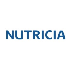 Un transportador que comunica la fábrica de Nutricia con expediciones Un transportador que comunica la fábrica de Nutricia con expediciones