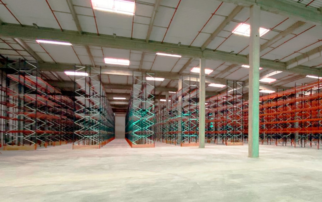 El almacén de Téréva en Francia posee una capacidad para más de 23.500 palets