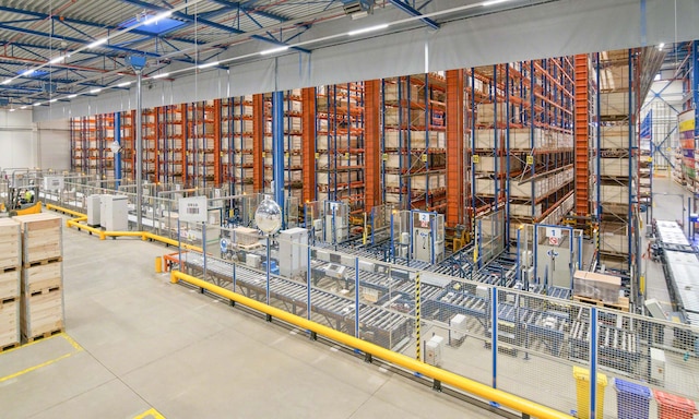 IKEA Components automatiza su almacén de Malacky sin interrumpir las operativas IKEA Components automatiza su almacén de Malacky sin interrumpir las operativas