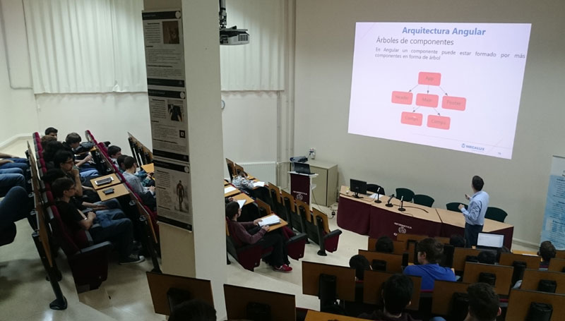 Mecalux Software Solutions introduce a los universitarios de Oviedo en el uso real de las tecnologías