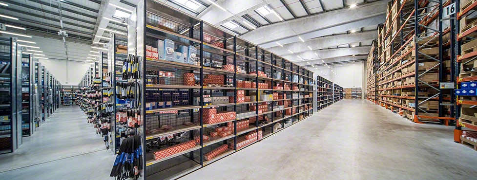 El almacén de bilstein group de piezas de recambio para automóviles en Portugal El almacén de bilstein group de piezas de recambio para automóviles en Portugal