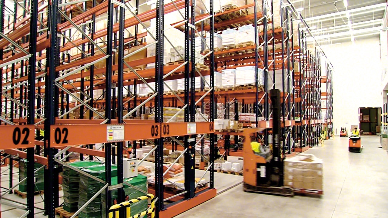 Havi Logistics amplía su potencial logístico con sistemas Mecalux Havi Logistics amplía su potencial logístico con sistemas Mecalux