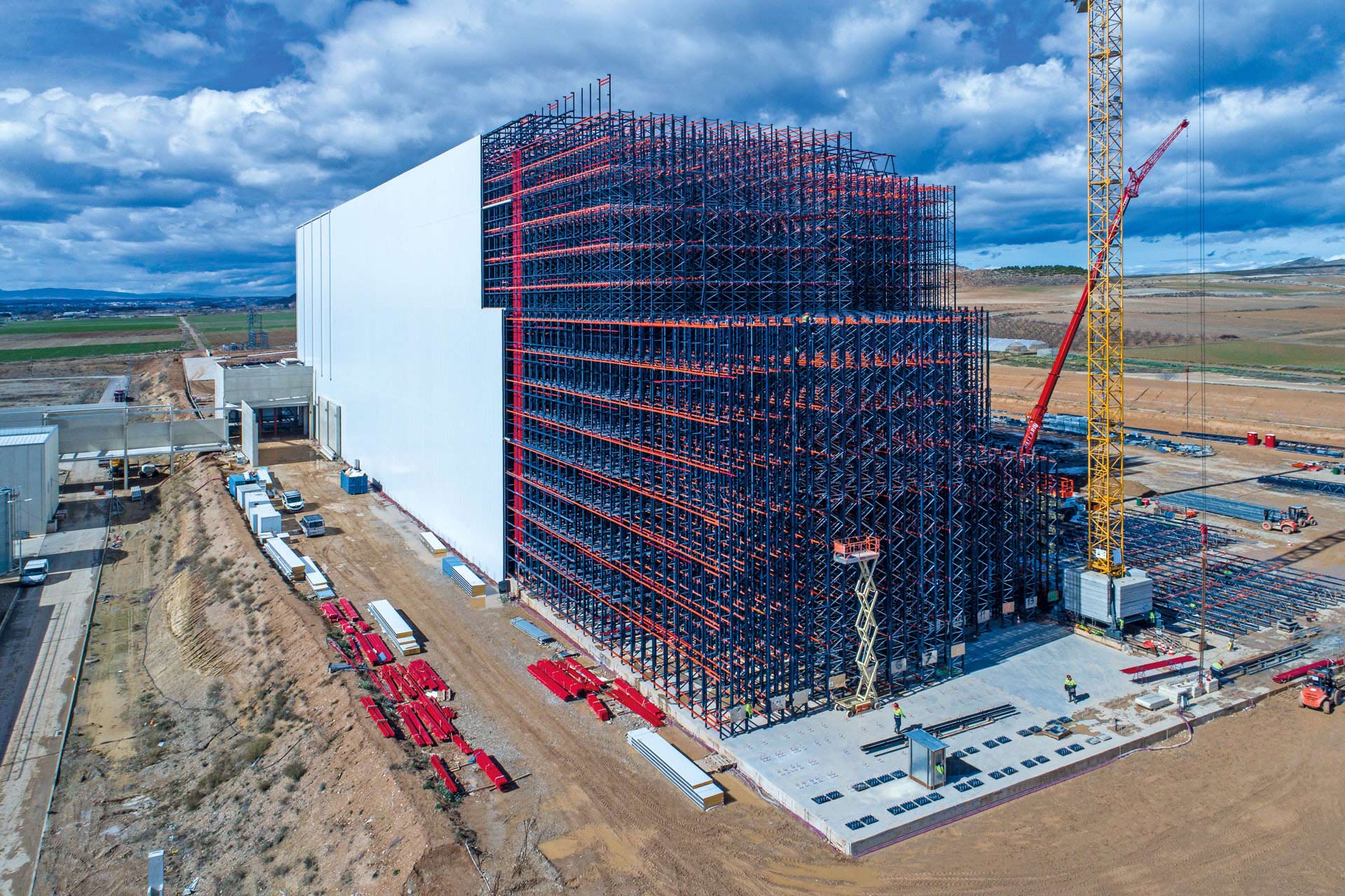 Los almacenes autoportantes permiten agilizar los tiempos de ejecución del proyecto respecto a construcciones tradicionales
