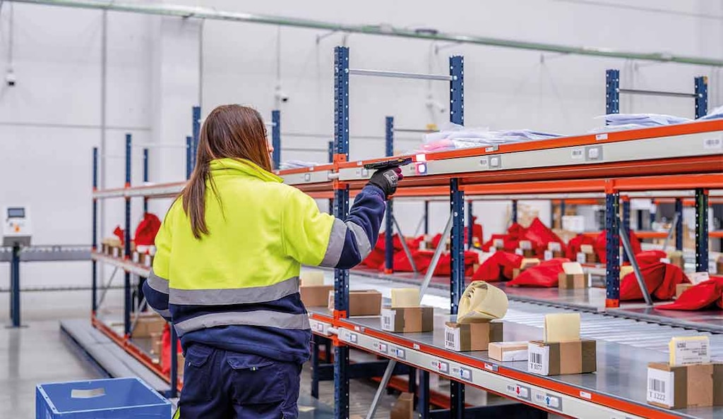 Automatizar el picking mejora la velocidad, la precisión y la productividad del almacén