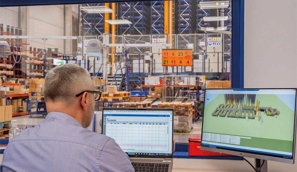 Los software de gestión de almacenes avanzados incluyen funcionalidades para el warehouse mapping