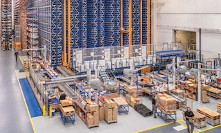Las operaciones logísticas son procesos que aseguran el flujo de materiales e información