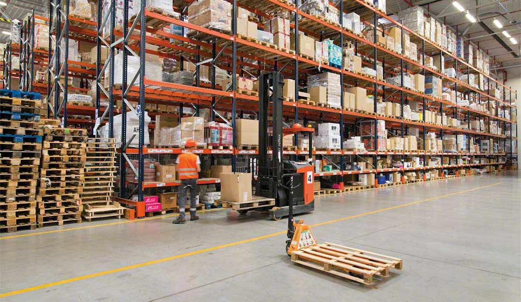 Los palets fitosanitarios facilitan la exportación de mercancías sin riesgos de propagar plagas