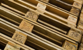 El palet fitosanitario tiene como objetivo prevenir la propagación de plagas en la exportación de mercancía