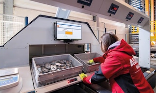 El picking unitario consiste en recoger productos de uno en uno para conformar un pedido