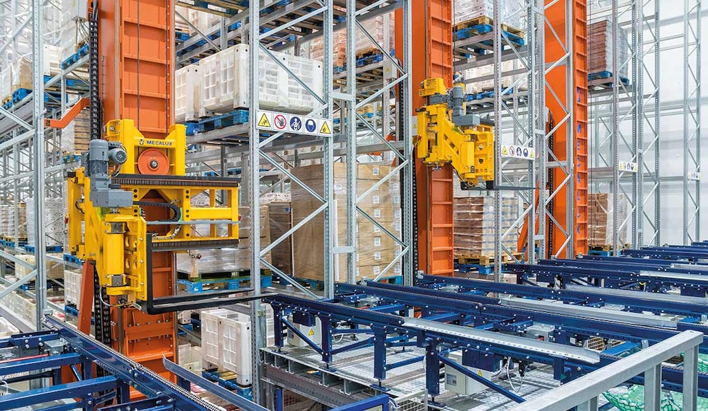 Los almacenes automatizados incorporan sistemas capaces de mover las cargas