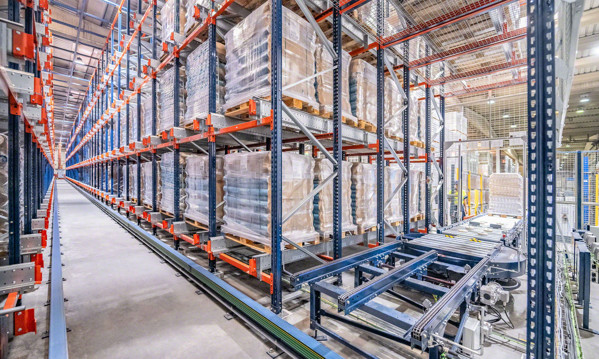 Grupo Envases automatiza su almacén de tapas de hojalata procedentes de producción
