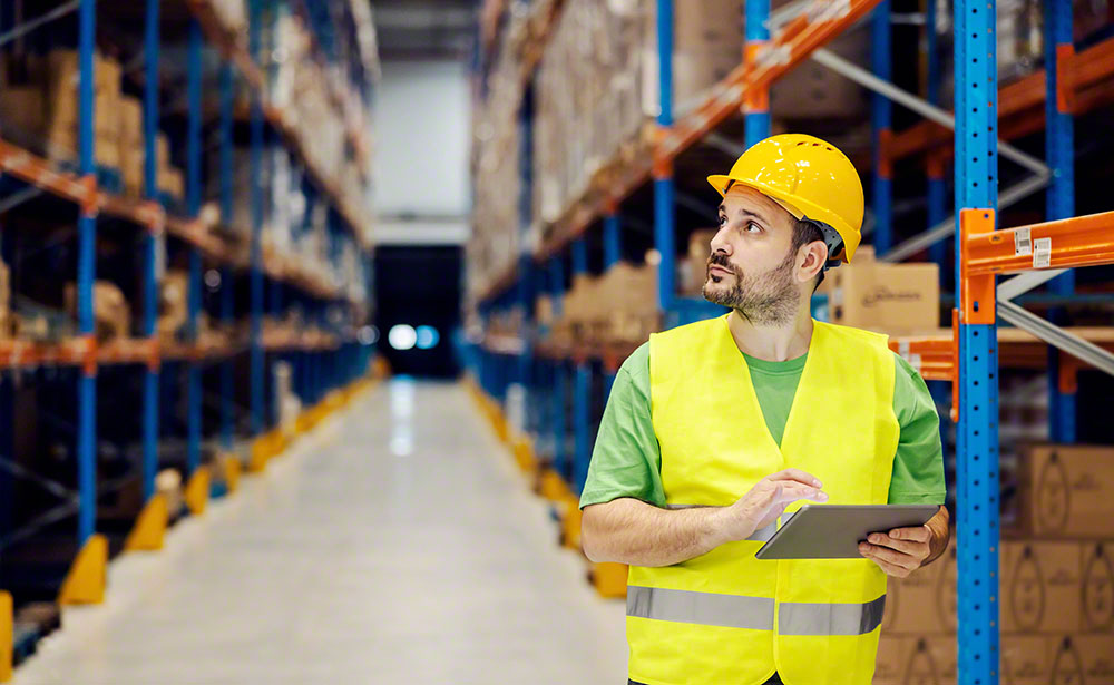 Los operarios de Yari preparan un mayor volumen de pedidos con Easy WMS