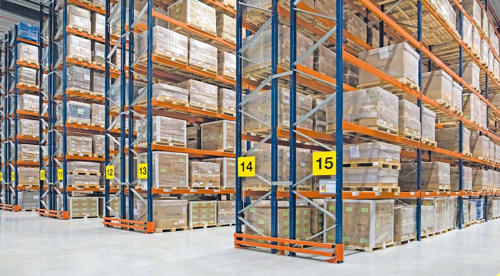 Comercio de la madera, Sistemas de estanterías, soluciones de  almacenamiento