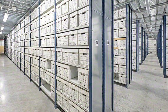 Las prestaciones de las estanterías M3 satisfacen a la perfección las necesidades de centros documentales y archivos