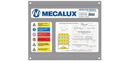 Las placas de características reúnen la información técnica de las estanterías móviles
