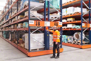 El modo manual se utiliza para realizar las labores de mantenimiento El modo manual se utiliza para realizar las labores de mantenimiento