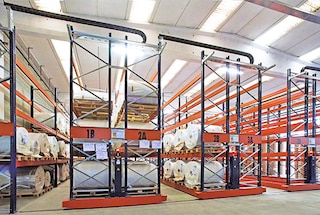 El modo parking abre simultáneamente todos los pasillos posibles repartiendo el espacio de acceso El modo parking abre simultáneamente todos los pasillos posibles repartiendo el espacio de acceso