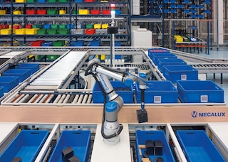 Mecalux lanza un sistema robotizado para preparar pedidos con la tecnología de inteligencia artificial de Siemens