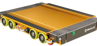 La plataforma de elevación permite transportar los palets por el interior de los canales