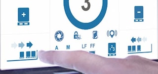 La función Compactación permite agrupar los palets hacia el comienzo o el final del canal