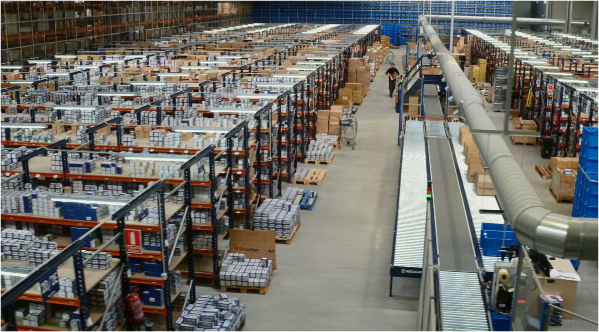 Cofan - un referente logístico entre las empresas que trabajan con múltiples referencias Cofan - un referente logístico entre las empresas que trabajan con múltiples referencias